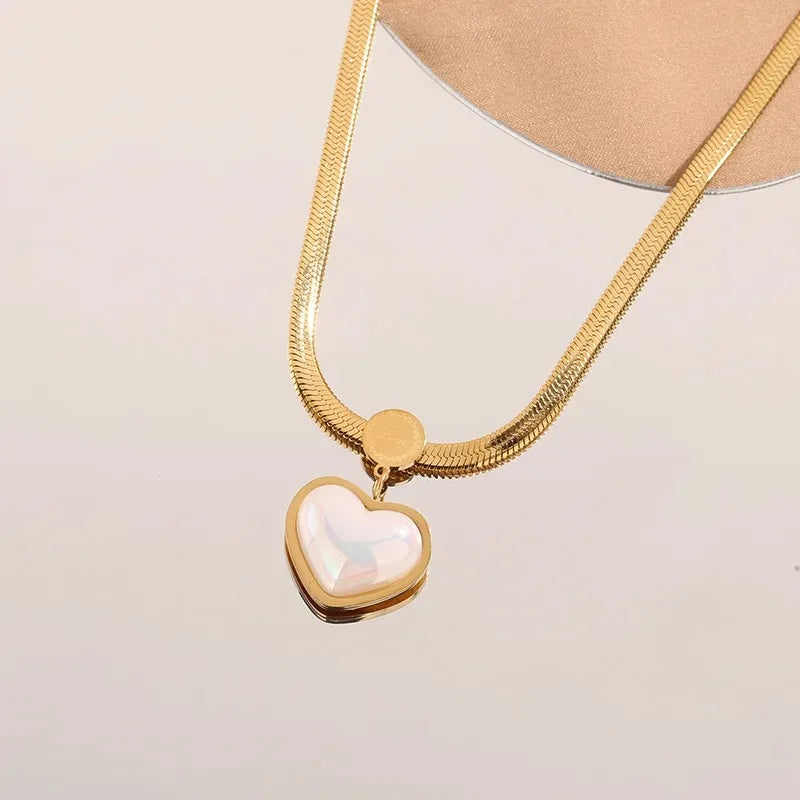 Elegant Gold Color Butterfly Heart Pendant Necklace Women's Stainless Steel Necklace Non Fading Snake Chains Trend 2024 Jewelry